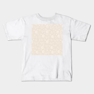 Elegant White Seashells Beige Pattern Kids T-Shirt